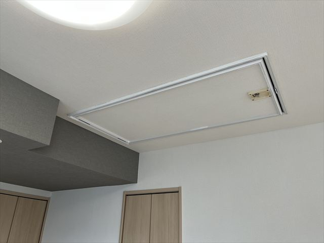 小屋裏収納