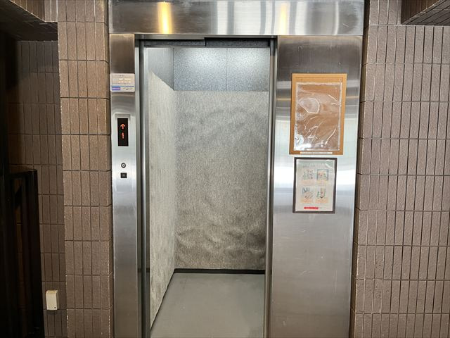 エレベーター