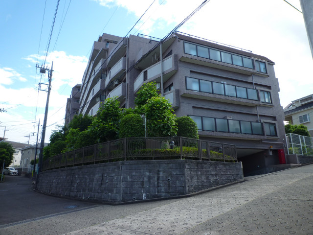 鵜野森3丁目　ライオンズヒルズ町田壱番館_画像2